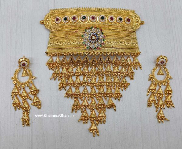 Gold Look Aad Necklace